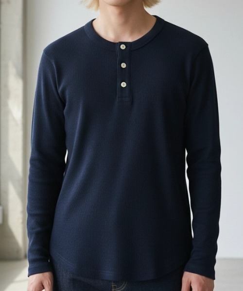 ARULE(アルール)の「A'GEM/9 × .kom 『ARULE/アルール』 WAFFLE HENLEY NECK LONG SLEEVE/ワッフル ヘンリーネック 長袖Tシャツ(Tシャツ/カットソー・メンズ・ネイビー/ホワイト/ライトグレー/グリーン/ブラック・M/L)」の8枚目の写真