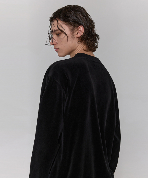 DGNAK(ディグナク)の「ストラクチャーベロアスウェットシャツ(ブラック)_ PE3TS1919(スウェット・メンズ・その他・MEDIUM/LARGE)」の2枚目の写真