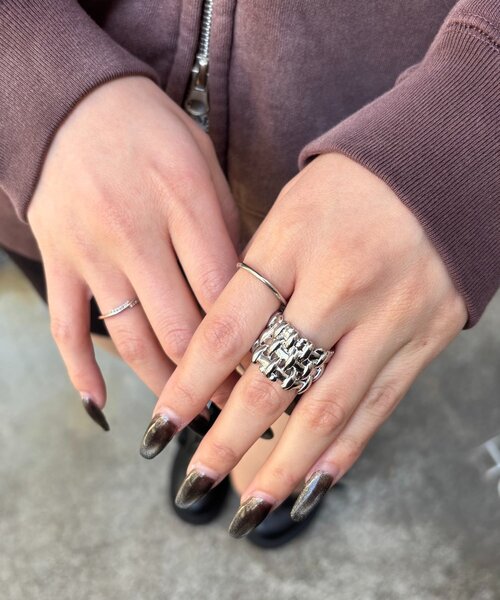 WHO'S WHO gallery(フーズフーギャラリー)の「チェーンリング(リング・レディース・ゴールド/シルバー・FREE)」の3枚目の写真