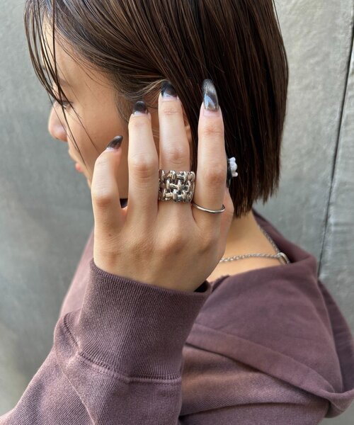 WHO'S WHO gallery(フーズフーギャラリー)の「チェーンリング(リング・レディース・ゴールド/シルバー・FREE)」の5枚目の写真