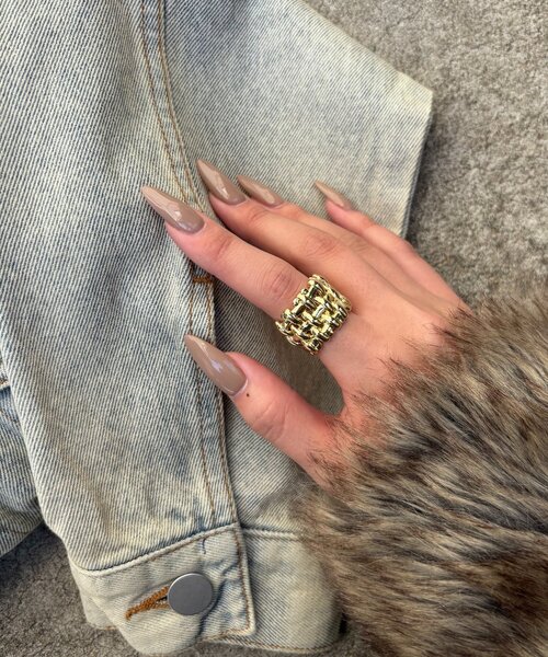 WHO'S WHO gallery(フーズフーギャラリー)の「チェーンリング(リング・レディース・ゴールド/シルバー・FREE)」の6枚目の写真