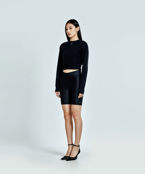 51PERCENT FOR WOMAN(51パーセントフォーウーマン)の「Metal Logo Crop Knit - Black (woman)(ニット/セーター・レディース・その他・SMALL/MEDIUM)」の3枚目の写真