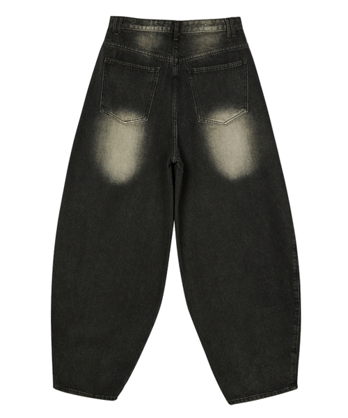 AKECII（アケシ）の「ケンタバルーンワイドデニムパンツ-ブラック（デニムパンツ・メンズ・その他・SMALL/MEDIUM/LARGE）」の5枚目の写真