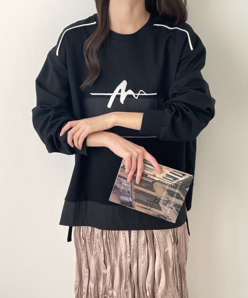 emi+（エミプラス）の「サイドスリットフロント刺繍段ボールニットスウェット（スウェット・レディース・チャコールグレー/カーキ/ブラック/ベージュ・FREE）」の14枚目の写真