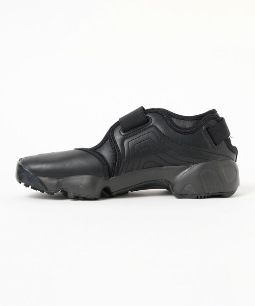 NIKE(ナイキ)の「NIKE / エア リフト(スニーカー・レディース・ブラック/シルバー・24.0cm/25.0cm/23.0cm)」の3枚目の写真
