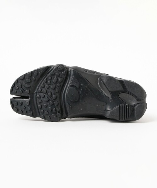 NIKE(ナイキ)の「NIKE / エア リフト(スニーカー・レディース・ブラック/シルバー・24.0cm/25.0cm/23.0cm)」の4枚目の写真