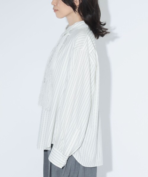 maturely（マチュアリー）の「maturely / チョーク ストライプ レース タイ ロングスリーブ（シャツ/ブラウス・レディース・ネイビー/オフホワイト・1/0）」の8枚目の写真