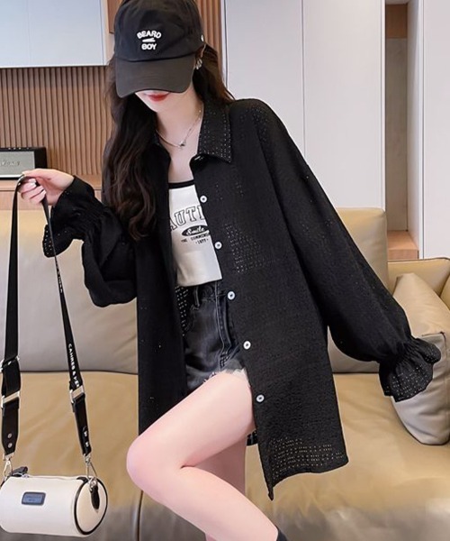 SallyLunn(サリーラン)の「ギャザーフレア袖透かし彫りシャツ(シャツ/ブラウス・レディース・スミクロ/ホワイト・MEDIUM/LARGE)」の9枚目の写真
