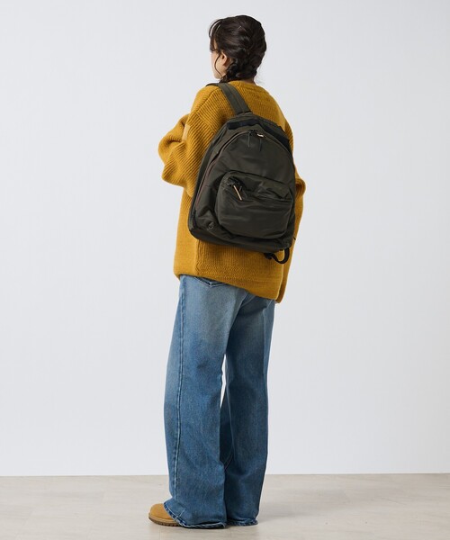ABAHOUSE（アバハウス）の「【DsBk / ディーエスビーケー】 ORDINARY BACKPACK ／デイリーバックパック ／ユニセックス 【WEB限定】（バックパック/リュック・メンズ・グレー/ブラック/カーキ/ネイビー・フリー）」の11枚目の写真