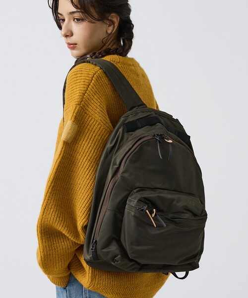 ABAHOUSE（アバハウス）の「【DsBk / ディーエスビーケー】 ORDINARY BACKPACK ／デイリーバックパック ／ユニセックス 【WEB限定】（バックパック/リュック・メンズ・グレー/ブラック/カーキ/ネイビー・フリー）」の12枚目の写真