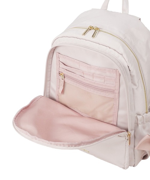 Maison de FLEUR（メゾンドフルール）の「撥水加工ポケットリュック（バックパック/リュック・レディース・ピンク系その他/ブラック・FREE）」の16枚目の写真