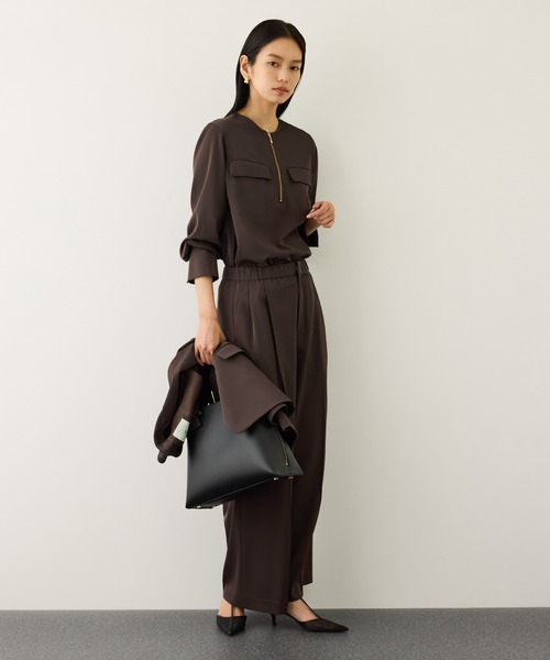 ROPE'（ロペ）の「フロントジップブラウス/イージーケア・セットアップ対応（シャツ/ブラウス・レディース・ピンク/ダークブラウン/ネイビー・38/36）」の6枚目の写真