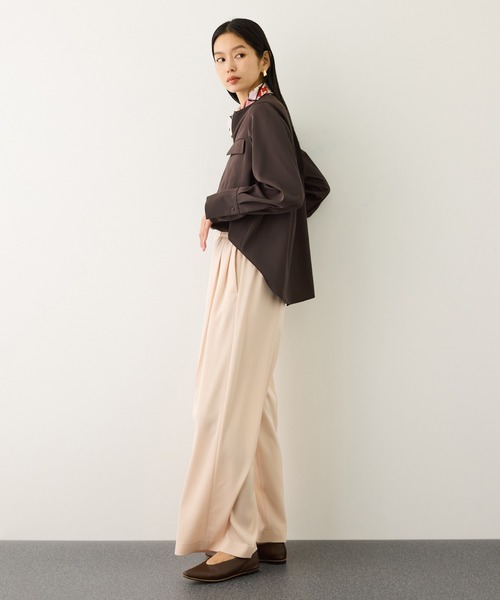 ROPE'（ロペ）の「フロントジップブラウス/イージーケア・セットアップ対応（シャツ/ブラウス・レディース・ピンク/ダークブラウン/ネイビー・38/36）」の7枚目の写真