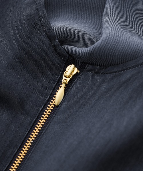 ROPE'（ロペ）の「フロントジップブラウス/イージーケア・セットアップ対応（シャツ/ブラウス・レディース・ピンク/ダークブラウン/ネイビー・38/36）」の16枚目の写真