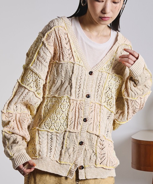 ROSE BUD(ローズバッド)の「(CREOLME)PATCHWORK KNIT CARDIGAN(カーディガン/ボレロ・レディース・オレンジ/ベージュ/グレー・ONE SIZE)」の3枚目の写真