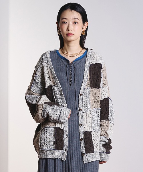 ROSE BUD(ローズバッド)の「(CREOLME)PATCHWORK KNIT CARDIGAN(カーディガン/ボレロ・レディース・オレンジ/ベージュ/グレー・ONE SIZE)」の5枚目の写真