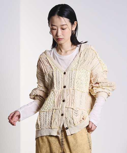 ROSE BUD(ローズバッド)の「(CREOLME)PATCHWORK KNIT CARDIGAN(カーディガン/ボレロ・レディース・オレンジ/ベージュ/グレー・ONE SIZE)」の12枚目の写真