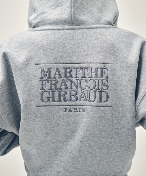 MARITHE + FRANCOIS GIRBAUD(マリテフランソワジルボー)の「W BACK CLASSIC LOGO CROP HOODIE ZIPUP(パーカー・レディース・ネイビー/ブルー/ヘザーグレー・MEDIUM/SMALL)」の8枚目の写真