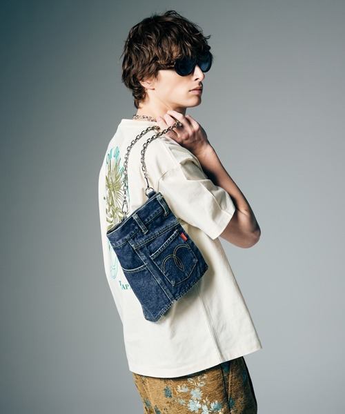 glamb(グラム)の「Aged Denim Bag / エイジドデニムバッグ(トートバッグ・メンズ・ブラック/インディゴブルー・FREE)」の10枚目の写真
