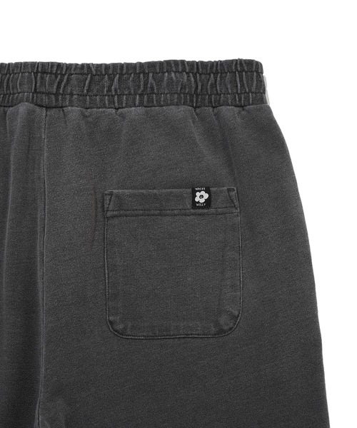 Wacky WiLLy（ワッキーウィリー）の「[GISELLEジゼル着用] WOMEN'S BIG LILY DENIM WASH SEMI-WIDE SWEATPANTS（スウェットパンツ・レディース・ダークグレー・MEDIUM/SMALL）」の9枚目の写真