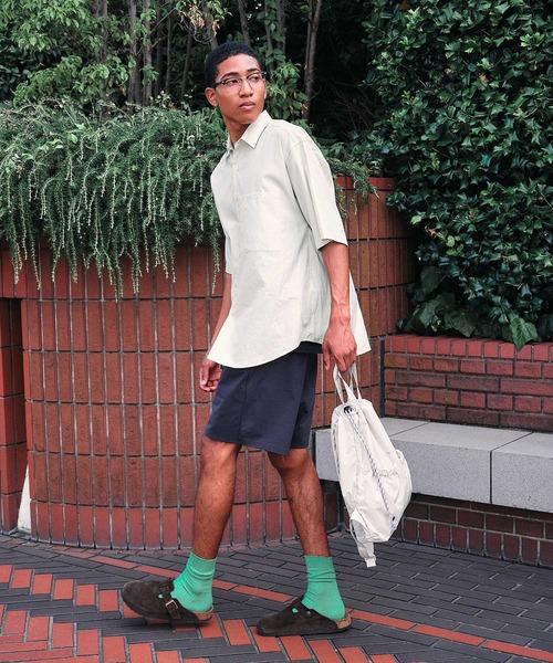 Out n About(アウトナバウト)の「サコッシュ付きバックパック【Lightly/ライトリー】(バックパック/リュック・レディース・アイボリー/ブラック・FREE)」の14枚目の写真