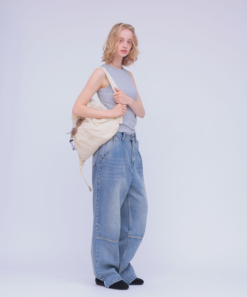 Out n About(アウトナバウト)の「サコッシュ付きバックパック【Lightly/ライトリー】(バックパック/リュック・レディース・アイボリー/ブラック・FREE)」の19枚目の写真