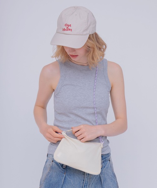 Out n About(アウトナバウト)の「サコッシュ付きバックパック【Lightly/ライトリー】(バックパック/リュック・レディース・アイボリー/ブラック・FREE)」の20枚目の写真