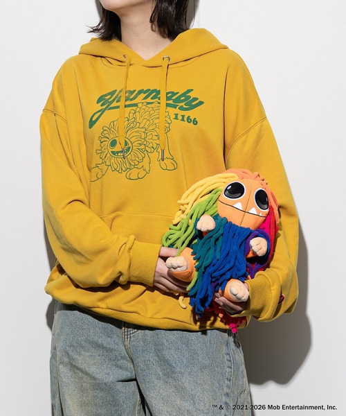 ZOZOSPOT(ゾゾスポット)の「Poppy Playtime × ZOZOTOWN Yarnaby Hoodie(パーカー・メンズ・ホワイト/マスタード・S/M/L/XL)」の4枚目の写真