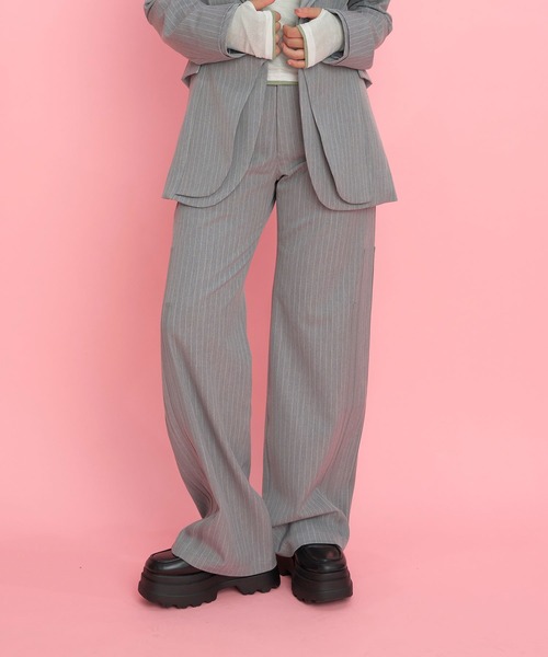 Nora Lily elle(ノラリリーエル)の「【Nora Lily】「elle」Pin Stripe Straight Patch Line Pants(スラックス・レディース・ダークグレー/グレー・FREE)」の1枚目の写真