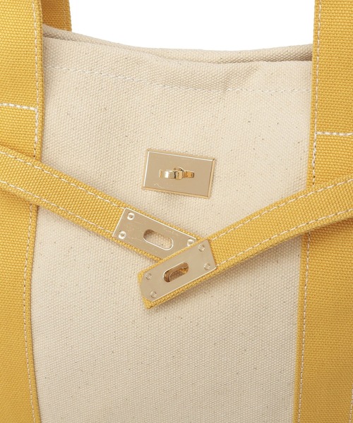 earth music&ecology（アースミュージックアンドエコロジー）の「ベルトキャンバストートバッグ L（トートバッグ・レディース・ネイビー/グリーン/イエロー・FREE）」の7枚目の写真