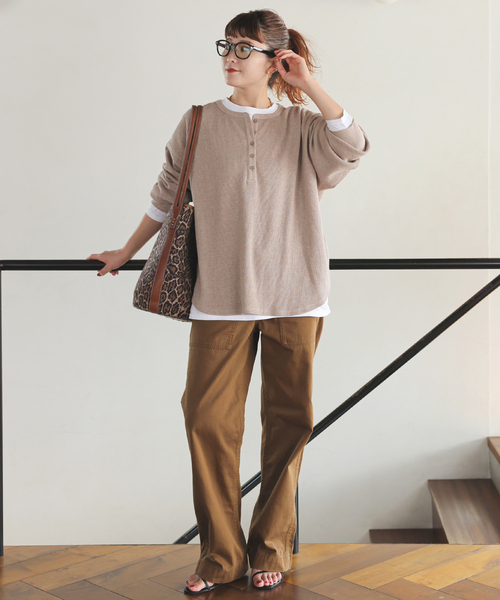 Spick & Span（スピックアンドスパン）の「《新色有り / 追加》2枚SETヘンリーネックプルオーバー（Tシャツ/カットソー・レディース・その他1/その他6/ピンク系その他/チャコールグレー・FREE）」の14枚目の写真