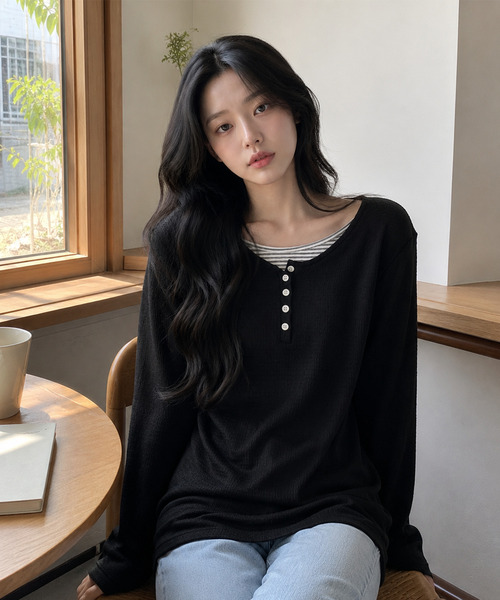 SAYUU(サユ)の「ソフトレイヤードヘンリーネックTシャツブラック(Tシャツ/カットソー・レディース・ブラック・FREE)」の1枚目の写真