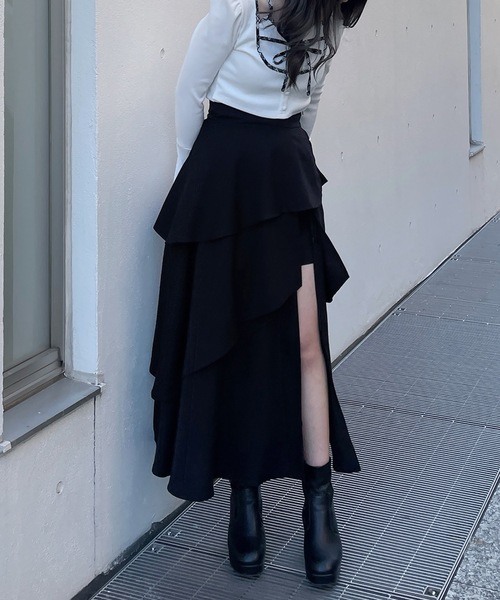 abc une face(アーベーセーアンフェイス)の「スリットフレアスカート(スカート・レディース・ブラック/ホワイト/グレー・FREE)」の10枚目の写真