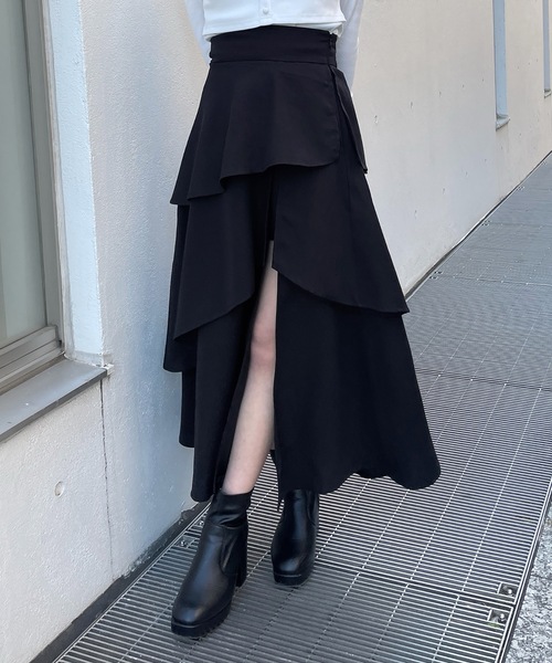 abc une face(アーベーセーアンフェイス)の「スリットフレアスカート(スカート・レディース・ブラック/ホワイト/グレー・FREE)」の7枚目の写真