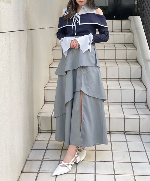 abc une face(アーベーセーアンフェイス)の「スリットフレアスカート(スカート・レディース・ブラック/ホワイト/グレー・FREE)」の16枚目の写真