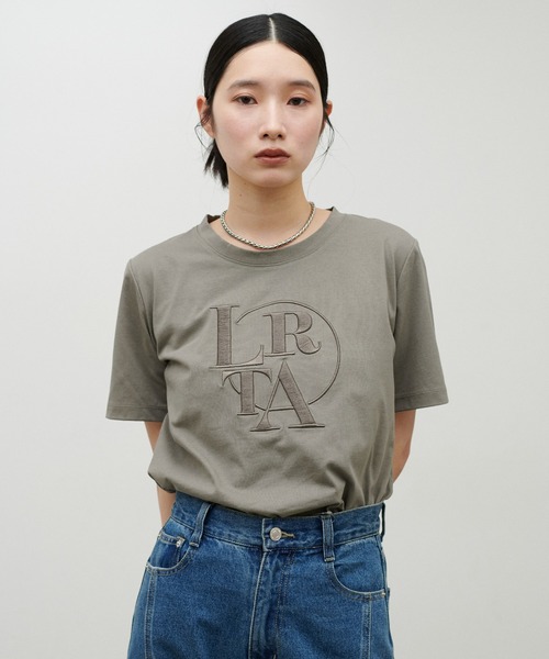 LARUTA(ラルータ)の「【LARUTA】NEW厚盛りロゴ刺繍T(Tシャツ/カットソー・レディース・ライトベージュ/オフホワイト/カーキ/スミクロ・FREE)」の16枚目の写真