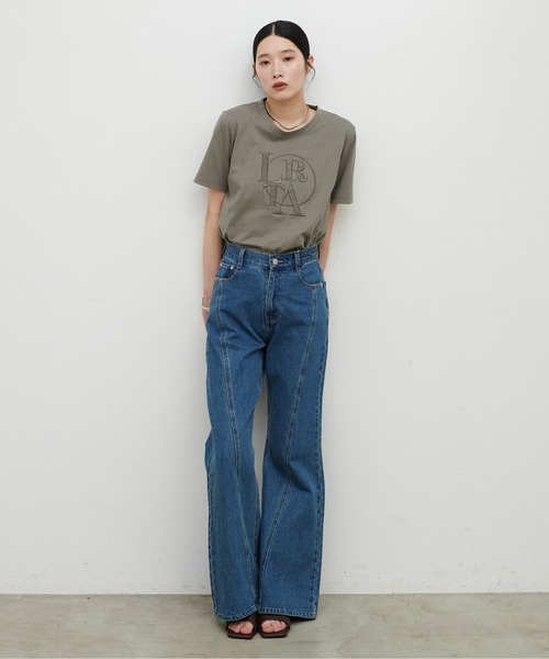 LARUTA(ラルータ)の「【LARUTA】NEW厚盛りロゴ刺繍T(Tシャツ/カットソー・レディース・ライトベージュ/オフホワイト/カーキ/スミクロ・FREE)」の17枚目の写真