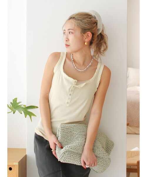 Ungrid(アングリッド)の「ヘンリーテレコタンクトップ(タンクトップ・レディース・イエロー/チャコールグレー/オフホワイト・FREE)」の22枚目の写真