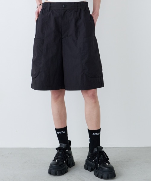 AIVER(アイバー)の「AIVER イリディセントガーデニングショートパンツ(その他パンツ・メンズ・カーキ系/ブラック・LARGE/MEDIUM/SMALL)」の19枚目の写真