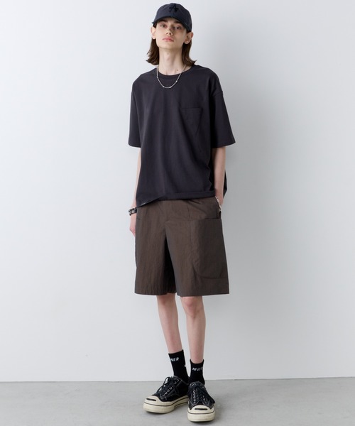 AIVER(アイバー)の「AIVER イリディセントガーデニングショートパンツ(その他パンツ・メンズ・カーキ系/ブラック・LARGE/MEDIUM/SMALL)」の3枚目の写真