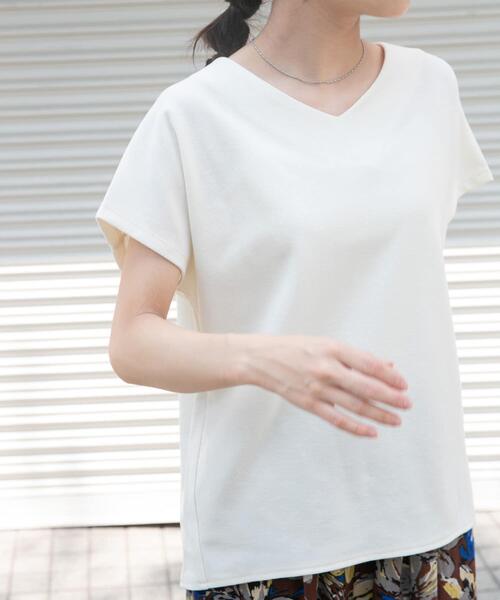 ITEMS URBANRESEARCH(アイテムズ アーバンリサーチ)の「カットミラノフレンチプルオーバー(Tシャツ/カットソー・レディース・ブルー/ホワイト系その他/ブラック/オフホワイト/ブラウン・FREE)」の1枚目の写真