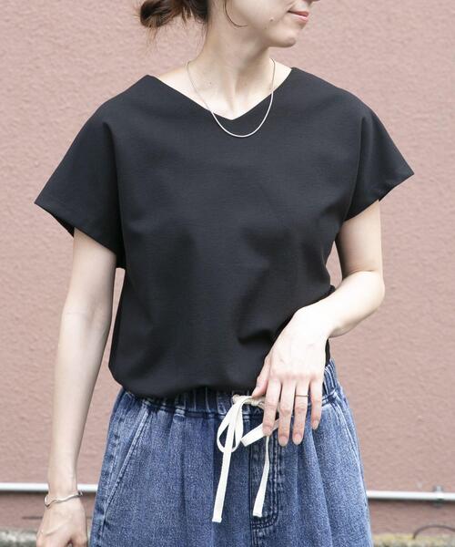 ITEMS URBANRESEARCH(アイテムズ アーバンリサーチ)の「カットミラノフレンチプルオーバー(Tシャツ/カットソー・レディース・ブルー/ホワイト系その他/ブラック/オフホワイト/ブラウン・FREE)」の3枚目の写真