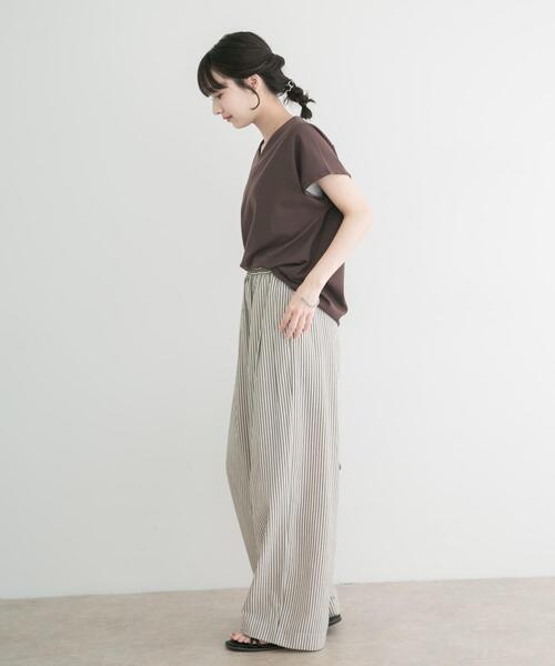 ITEMS URBANRESEARCH(アイテムズ アーバンリサーチ)の「カットミラノフレンチプルオーバー(Tシャツ/カットソー・レディース・ブルー/ホワイト系その他/ブラック/オフホワイト/ブラウン・FREE)」の8枚目の写真