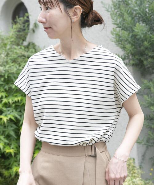 ITEMS URBANRESEARCH(アイテムズ アーバンリサーチ)の「カットミラノフレンチプルオーバー(Tシャツ/カットソー・レディース・ブルー/ホワイト系その他/ブラック/オフホワイト/ブラウン・FREE)」の12枚目の写真