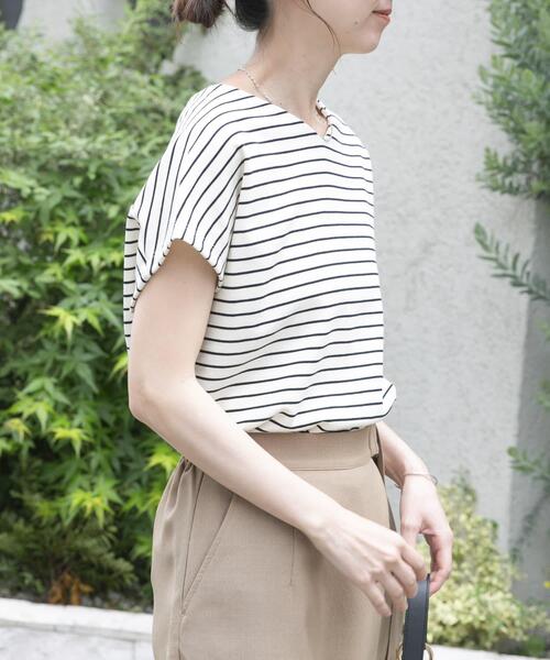 ITEMS URBANRESEARCH(アイテムズ アーバンリサーチ)の「カットミラノフレンチプルオーバー(Tシャツ/カットソー・レディース・ブルー/ホワイト系その他/ブラック/オフホワイト/ブラウン・FREE)」の13枚目の写真