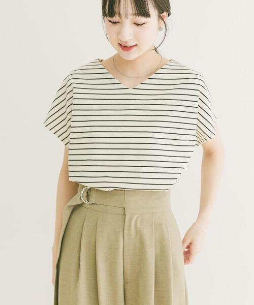 ITEMS URBANRESEARCH(アイテムズ アーバンリサーチ)の「カットミラノフレンチプルオーバー(Tシャツ/カットソー・レディース・ブルー/ホワイト系その他/ブラック/オフホワイト/ブラウン・FREE)」の18枚目の写真