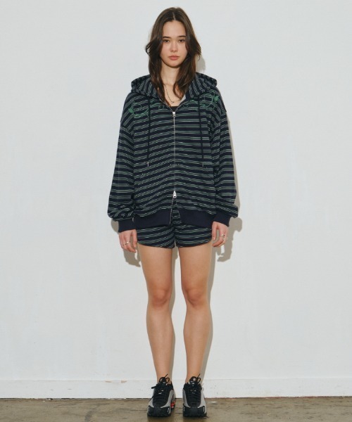 .KOM（ドットコム）の「A'GEM/9 × .kom 『MIDNIGHT MOVE/ミッドナイトムーブ』set st hood zip up/ボーダージップアップパーカー（パーカー・レディース・アイボリー/ネイビー・FREE）」の12枚目の写真