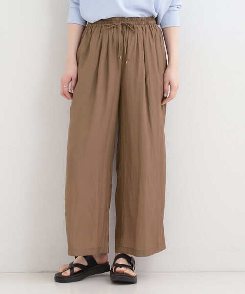 SHOO・LA・RUE(シューラルー)の「【選べる4柄/洗濯機可】さらっとしなやか サテンワイドパンツ(その他パンツ・レディース・チャコールグレー/アイボリー系6/キャメル/イエロー系その他7・04/03/02/01)」の9枚目の写真