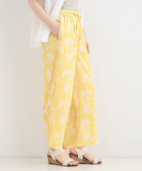 SHOO・LA・RUE(シューラルー)の「【選べる4柄/洗濯機可】さらっとしなやか サテンワイドパンツ(その他パンツ・レディース・チャコールグレー/アイボリー系6/キャメル/イエロー系その他7・04/03/02/01)」の18枚目の写真