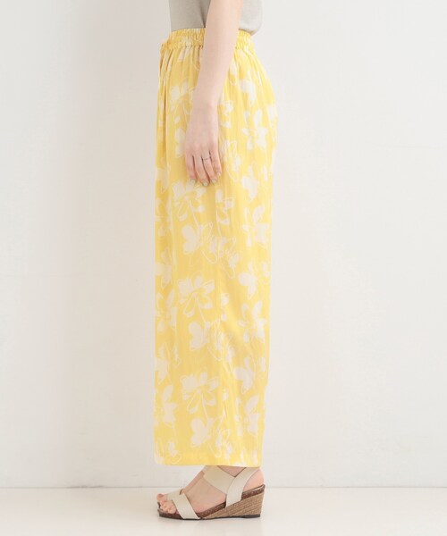 SHOO・LA・RUE(シューラルー)の「【選べる4柄/洗濯機可】さらっとしなやか サテンワイドパンツ(その他パンツ・レディース・チャコールグレー/アイボリー系6/キャメル/イエロー系その他7・04/03/02/01)」の22枚目の写真